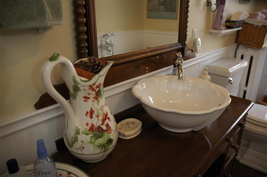 Bondy House Bed & Breakfast Amherstburg Екстер'єр фото